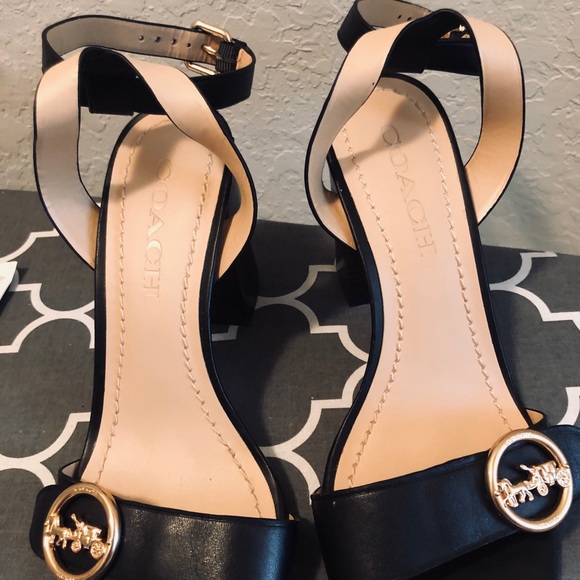 Coach wrapped heel shoes - Picture 4 of 5